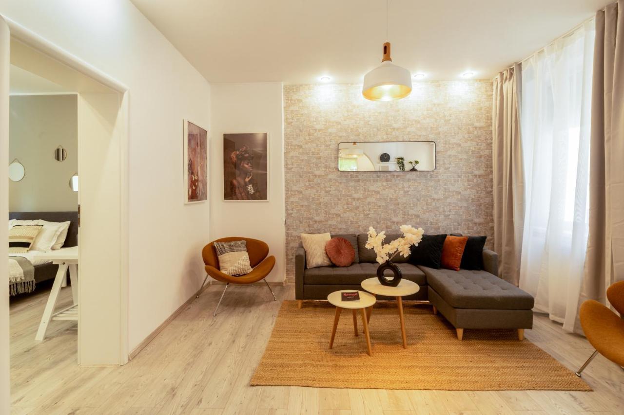 Ideal Stay: Spacious 2Br Apt Near Calea Victoriei Bukurešť Exteriér fotografie