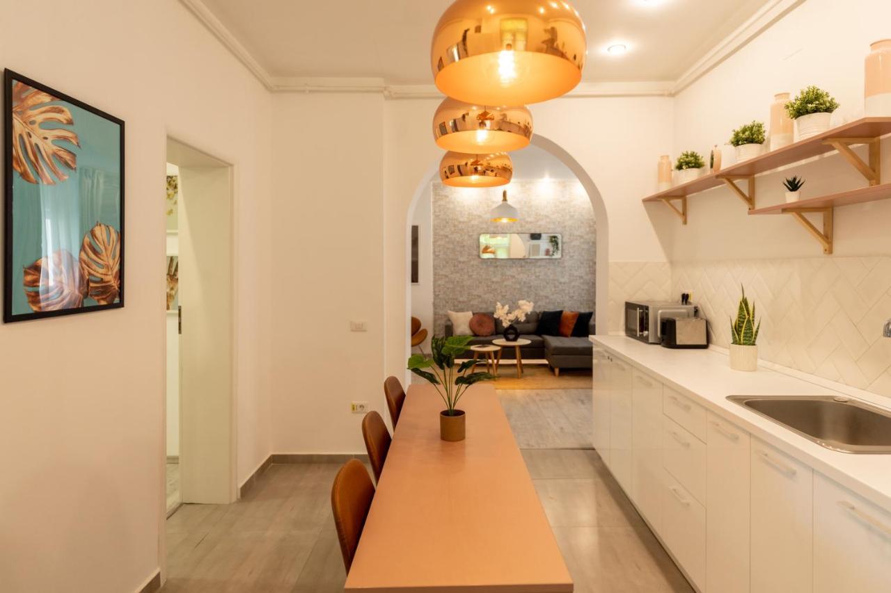 Ideal Stay: Spacious 2Br Apt Near Calea Victoriei Bukurešť Exteriér fotografie